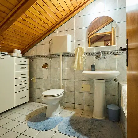Family&business 100m2 Apt-citycenter, Fair & Park